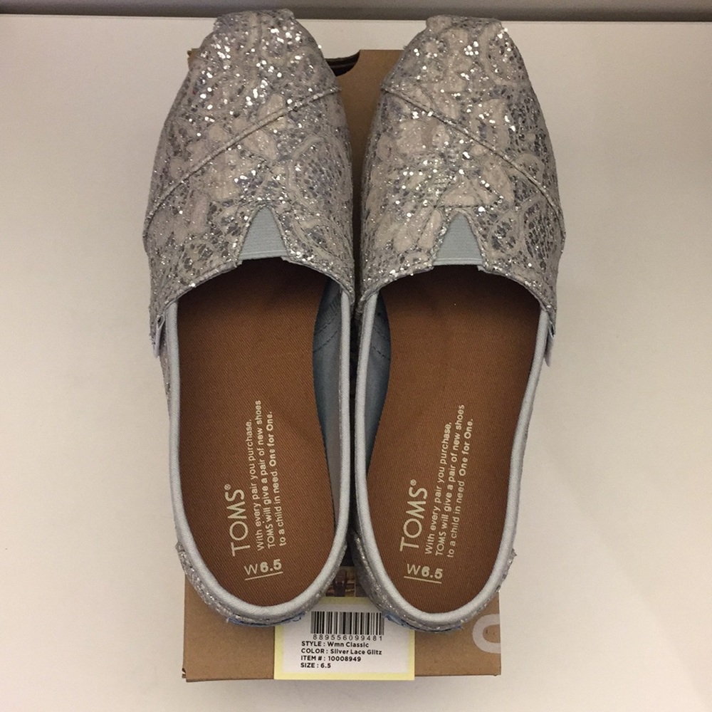 NIB TOMS Silver Lace Glitz -women classic size 6.5